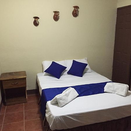 Hostal El Jardin Leon Ruang foto