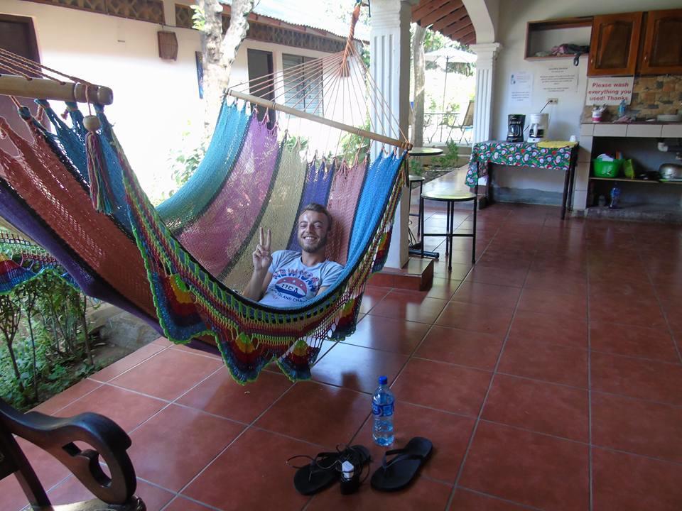 Hostal El Jardin Leon Bagian luar foto